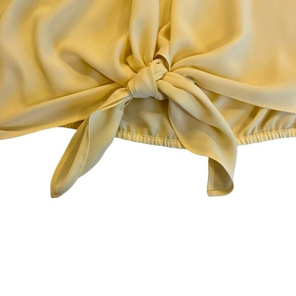 EUC Yellow Chaus NEW York Blouse with Front Bottom Tie - Picture 3 of 6